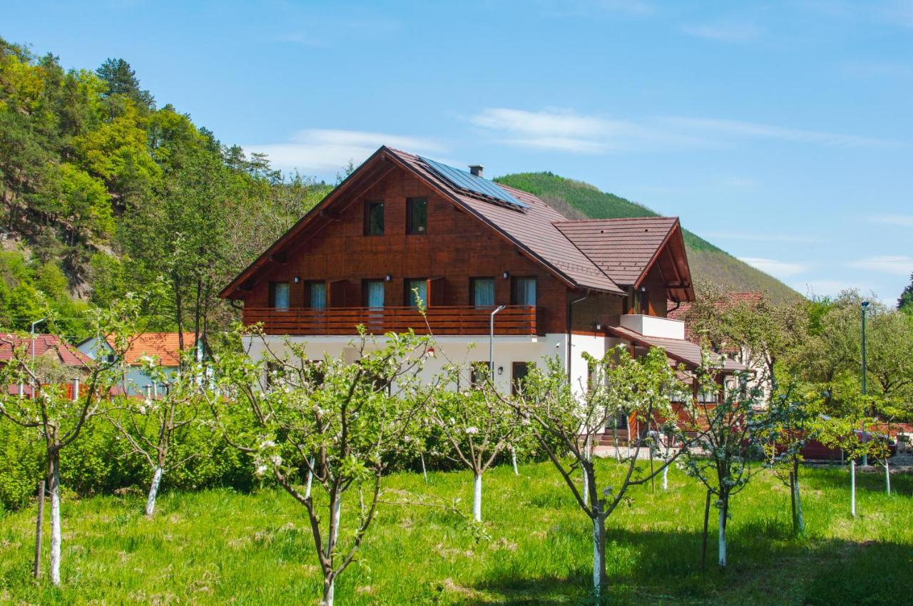Livada Amely Hotel Gales Exterior foto