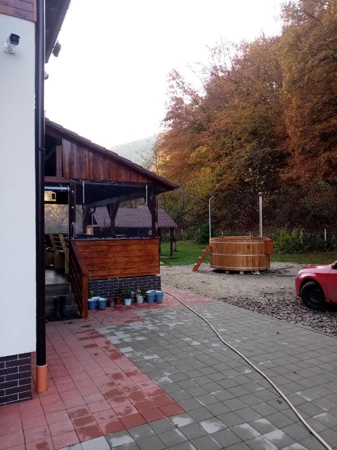Livada Amely Hotel Gales Exterior foto